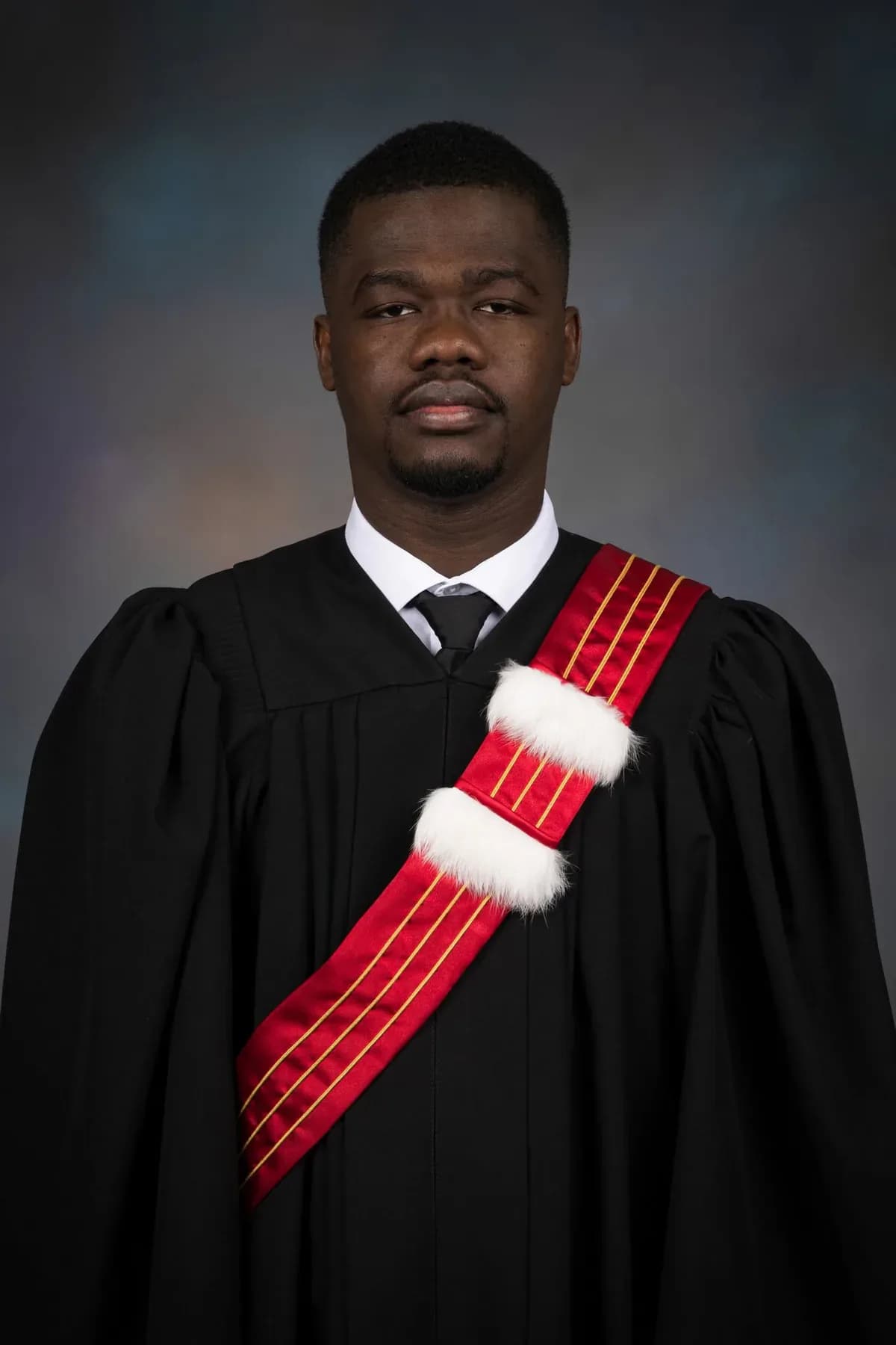 Portrait de graduation de Jacques-Daguerre Valcy
